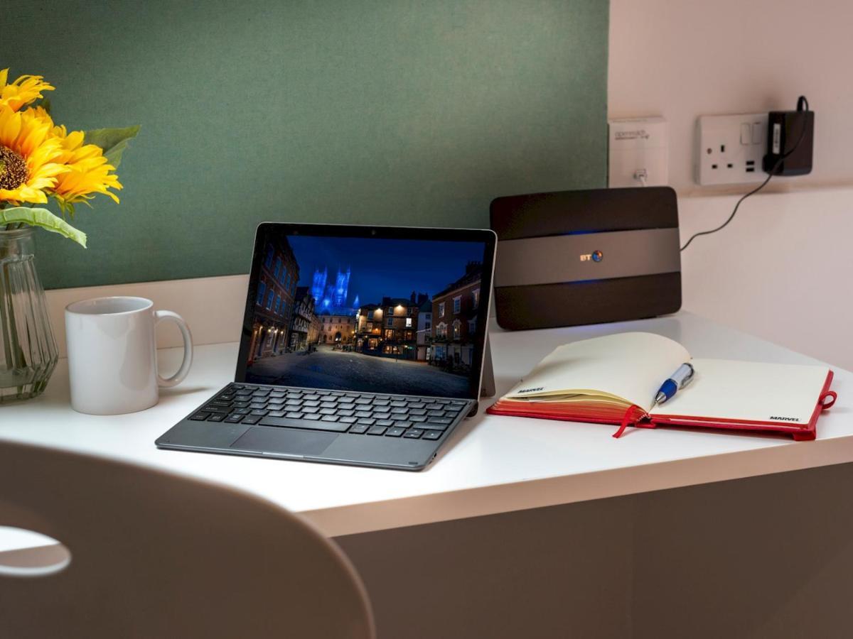 Апартаменты Pass The Keys Cosy High Street Studio With Free Parking Линкольн Экстерьер фото