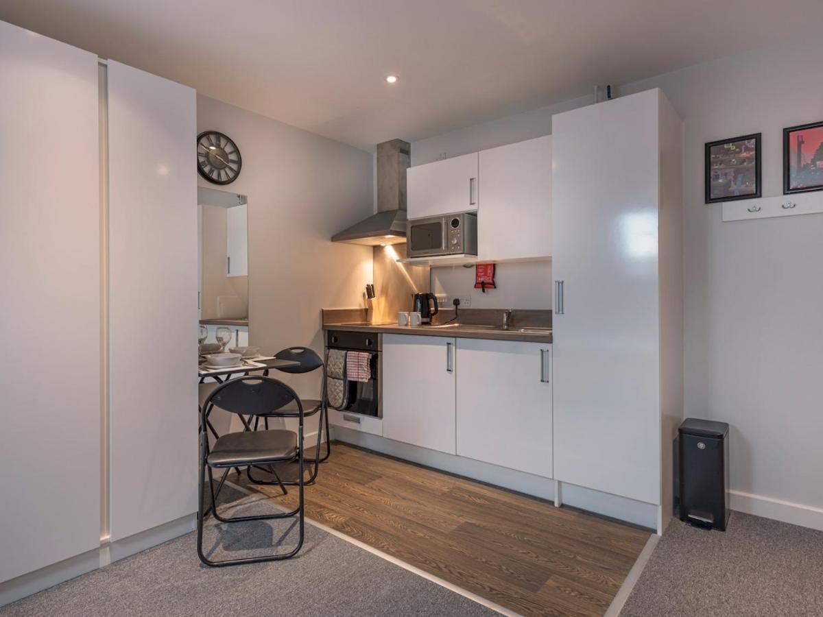 Апартаменты Pass The Keys Cosy High Street Studio With Free Parking Линкольн Экстерьер фото