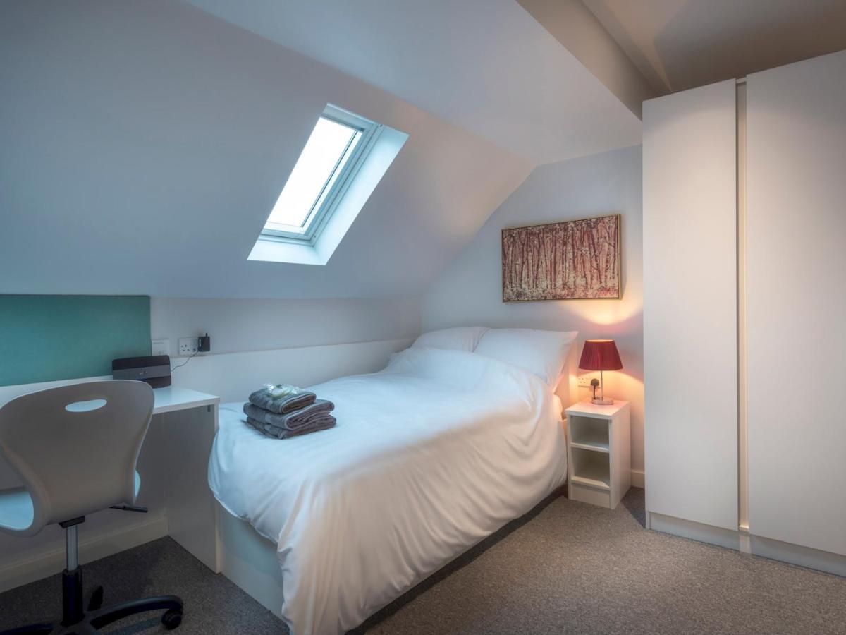 Апартаменты Pass The Keys Cosy High Street Studio With Free Parking Линкольн Экстерьер фото